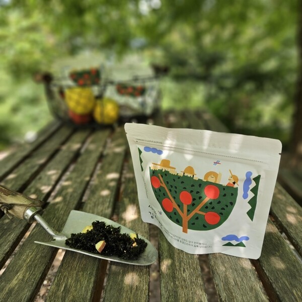 자리매김,자리매김 동결건조한 강원도 펀치볼 사과가 듬뿍들어간 사과김자반